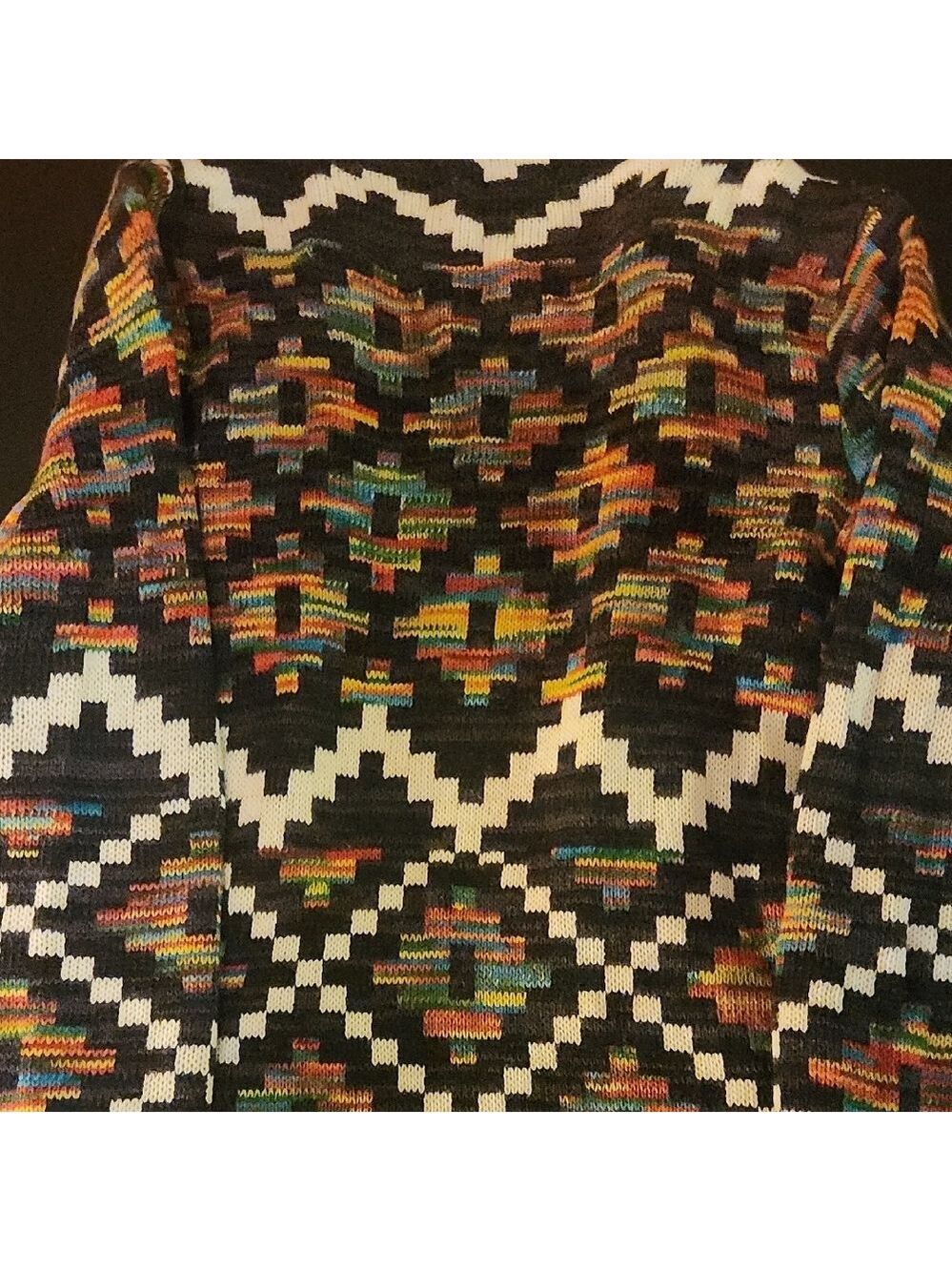 Intro Multicolor Southwestern Geometric Print Loose Women's Cardigan - Picture 8 of 11